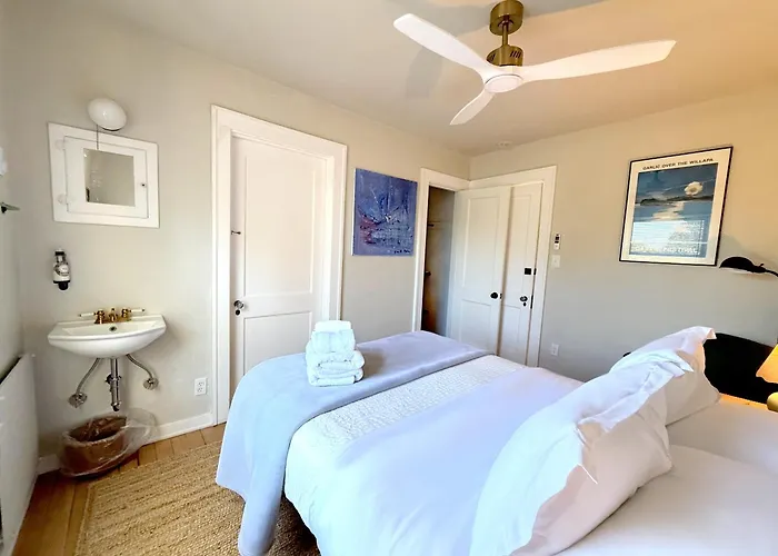 Moby Dick Hotel