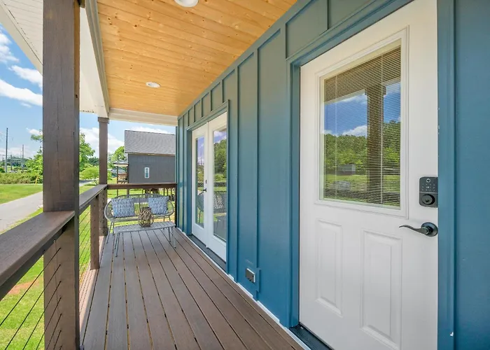 River Lofts - Onyx & Catawba Cottages