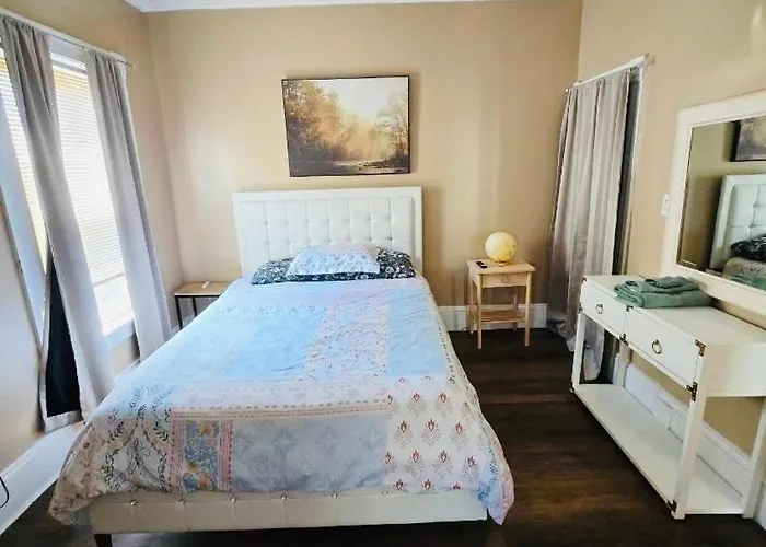 Federal Hill Suites And Rooms