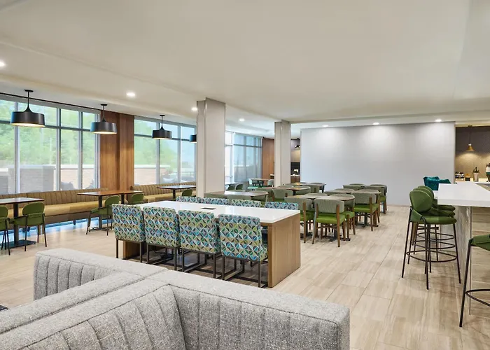 Springhill Suites By Marriott Chesterfield