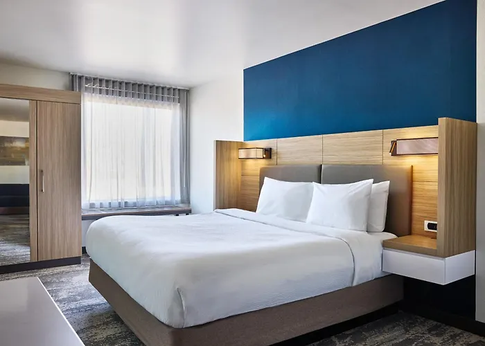 Springhill Suites By Marriott Chesterfield