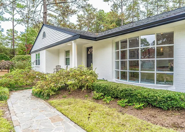 Banjos Golf Retreat