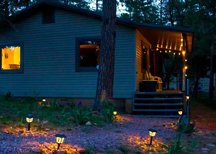 Peaceful Pine Place Cabin