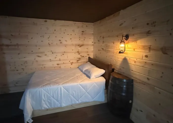 Lake Lawn Inn