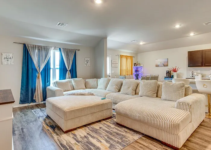 Families W/ Pets Welcome! Home 22 Mi To Dtwn Okc