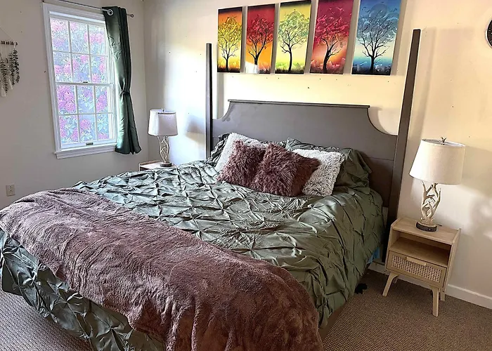 Mountain Relaxation Suite At Jiminy Peak-Ski On Off- Sleeps 4 - All Season Fun