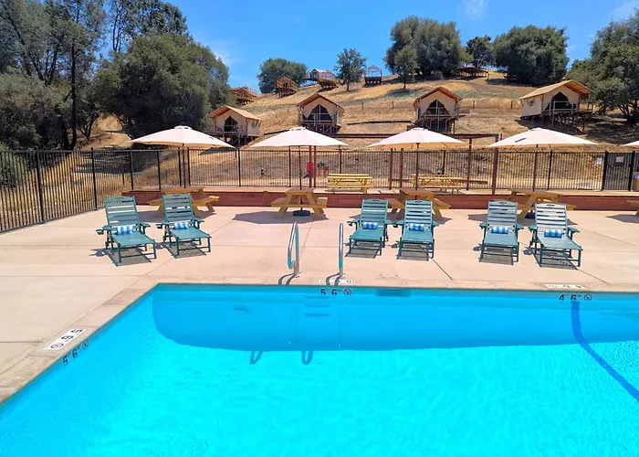 Wildhaven Yosemite Glamping
