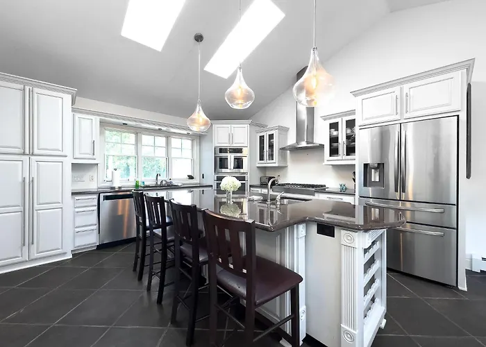 Kings Landing By Simple Life Rentals