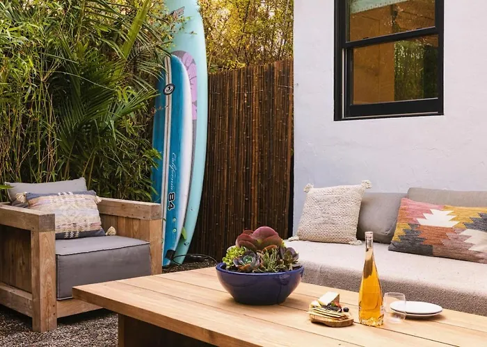 Nidomare - Channel Islands Beach Retreat