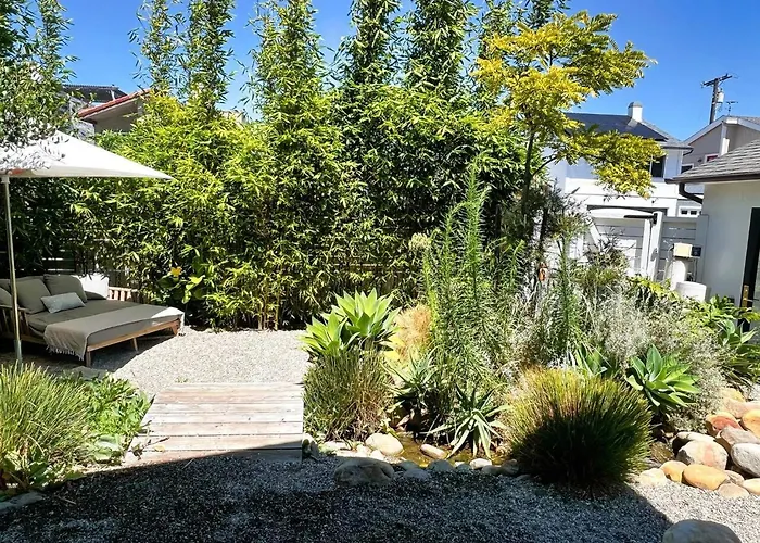 Nidomare - Channel Islands Beach Retreat