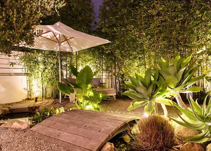 Nidomare - Channel Islands Beach Retreat