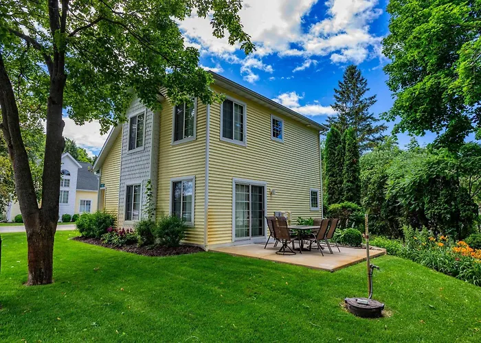 Yellow Birch Cottage By Simple Life Rentals
