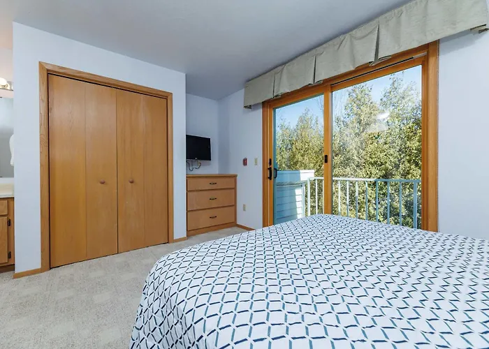 Hilltop View In Fish Creek Unit B-3 By Simple Life Rentals