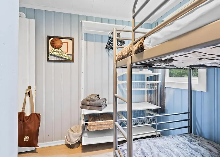 Sunset Shores - Sunflower Cabin #4 By Simple Life Rentals