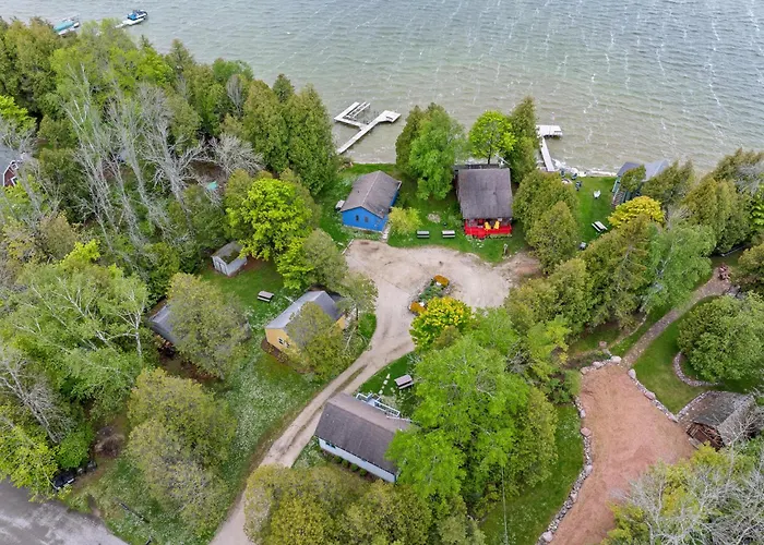 Sunset Shores - Kangaroo Kabin #6 By Simple Life Rentals