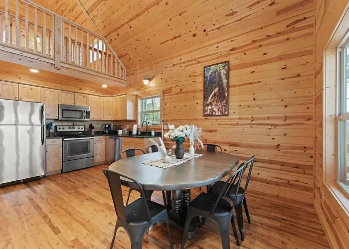 Jasper Cabin With Hot Tub, Fire Pit & Mountain Views