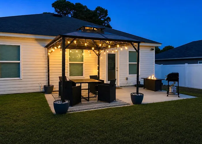 Near Golf Courses: Cozy Home In Ocean Isle Beach!
