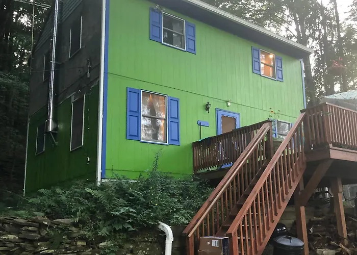 Roscoe Pine House