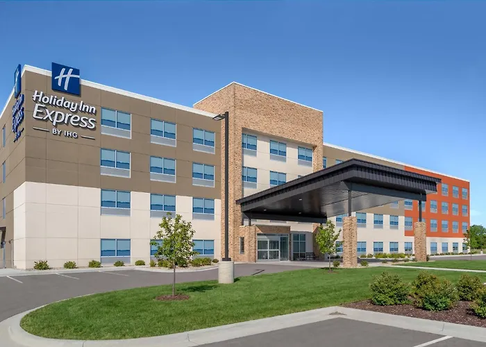 Holiday Inn Express & Suites Muncie Northwest By Ihg