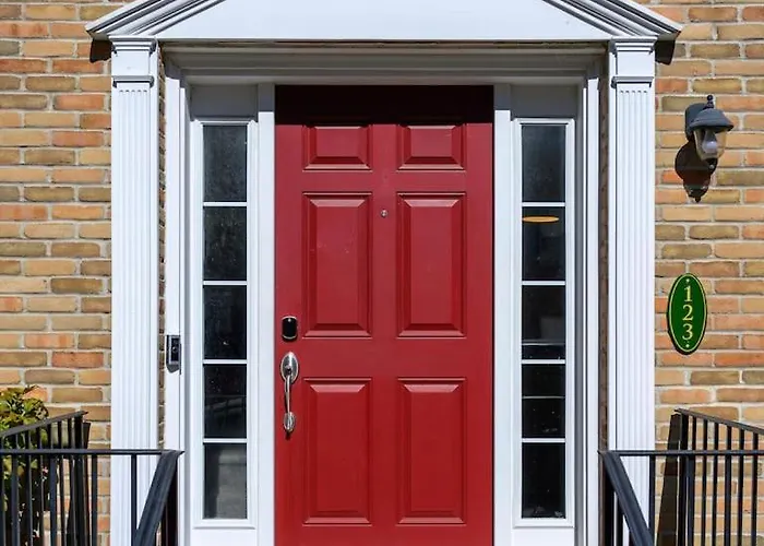 Nd Luxury Townhome 8 Min To Nd Stadium!