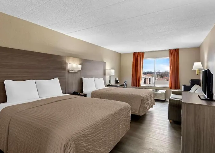 Econo Lodge Willowbrook