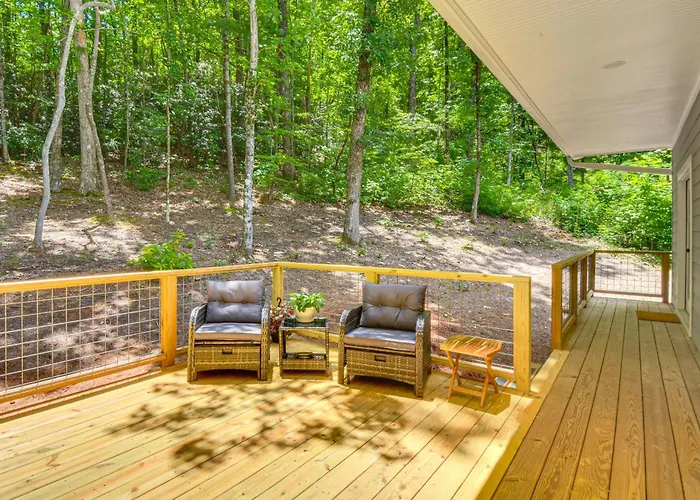 Hike, Golf & Swim: Blue Ridge Cabin Escape