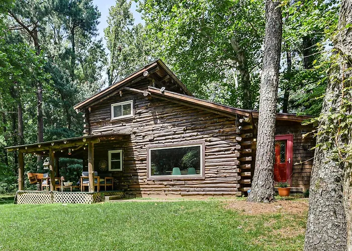 Waterfront Log Cabin In Kentucky: Fire Pit, Grill!