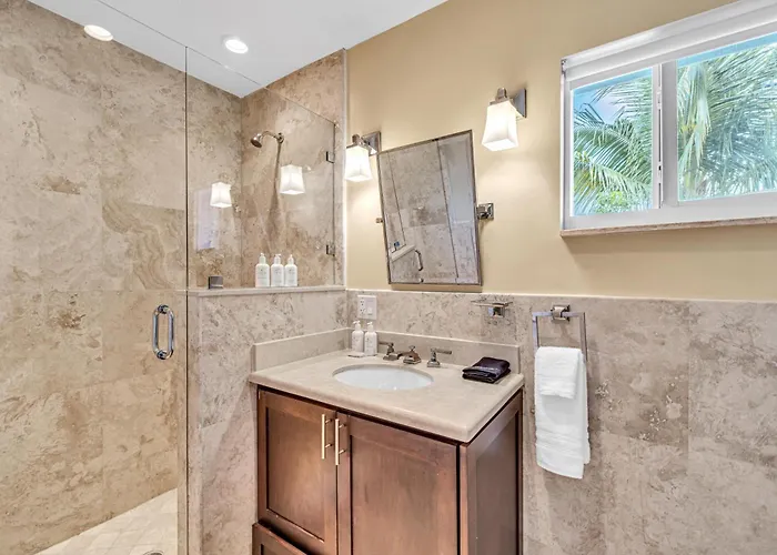 Waterfront Ocean Access Canal Kamp Key Homes