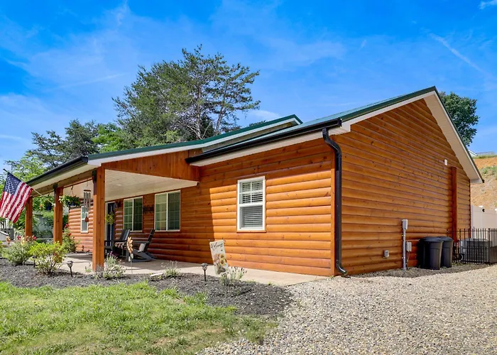 15 Mi To Pigeon River Rafting: Newly Built Cabin!