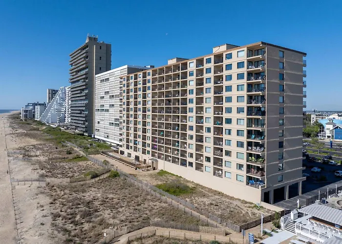 Extraordinary Oceanfront Penthouse - Unit 1209