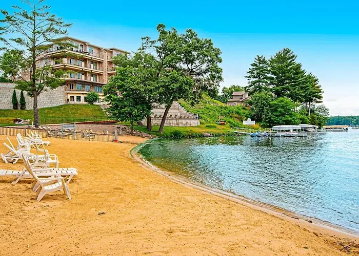 Lighthouse Cove Condo Resort: 418