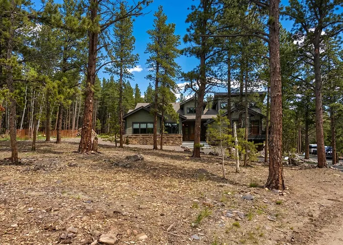 34 Acre Escape Games Hiking Pool Table Bicycles