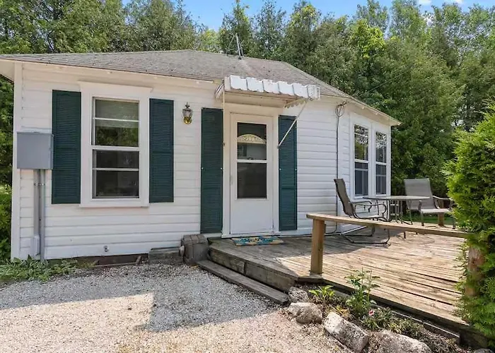 Tuckaway Cottage By Simple Life Rentals