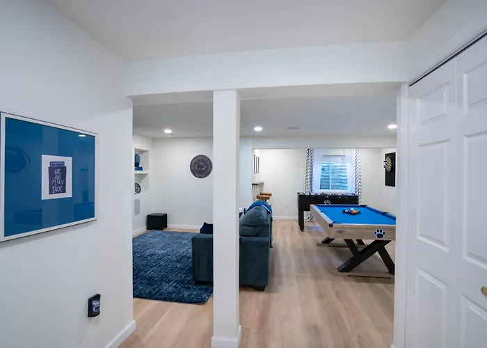 Penn State Home, Game Room & Home Theater