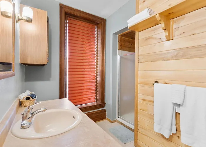 Del Norte Colorado Stone Quarry Studio Apt