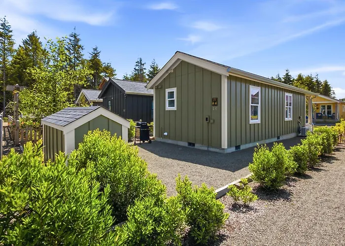 Forest Moon By Seabrook Hospitality