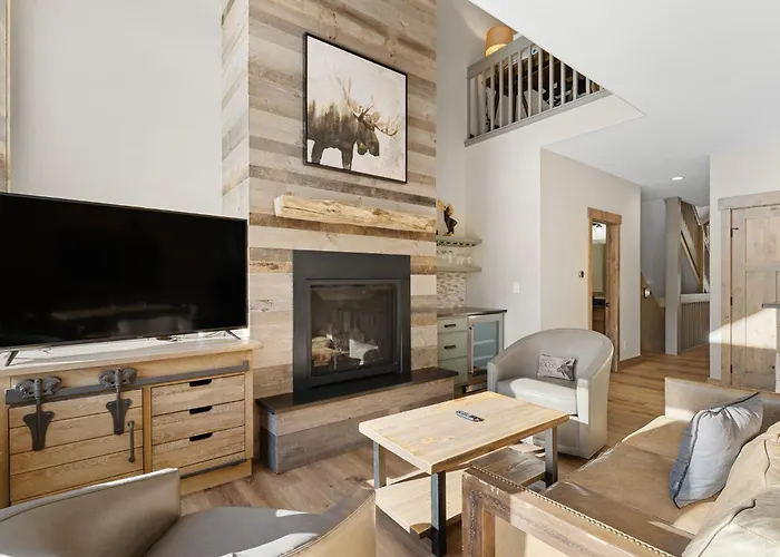 101 Tall Pines : 5
