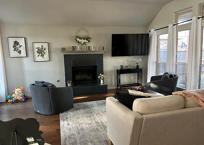Rockwall Harbor Retreat