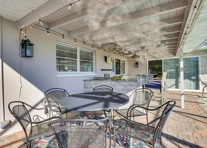 North Fort Myers Waterfront Home W/ Pool & Dock