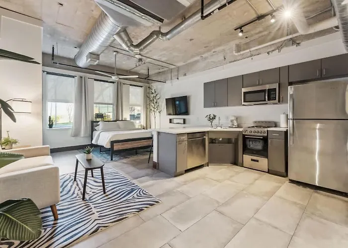 Home Sweet Condo Cozy Dallas Condo No 109