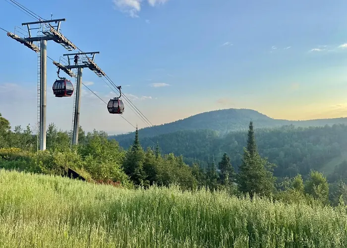 Ski-In/Ski-Out Condo At Lutsen Mtn | Pool, Hot Tub