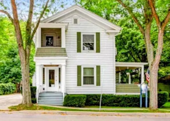 Gulf Stream House - Hammondsport Getaway Apartments #10