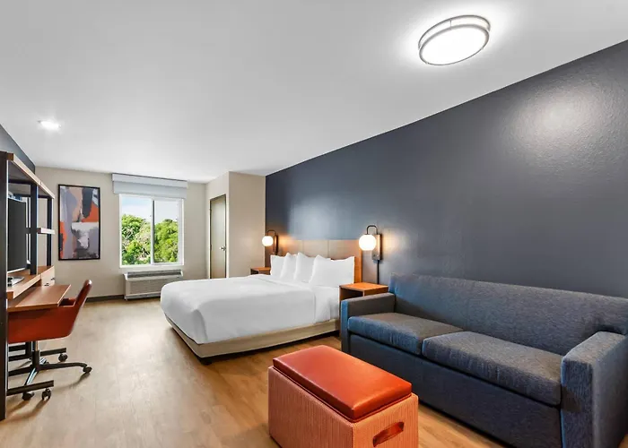 Everhome Suites Panama City Beach - 30A
