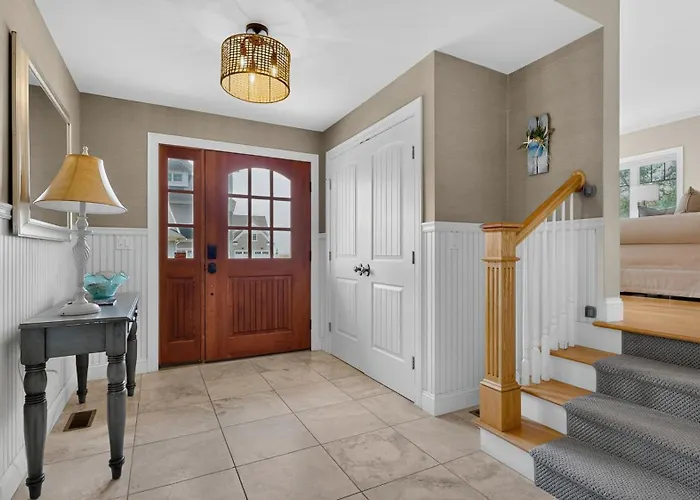 Sea Breeze By Bayley Vacation Rentals