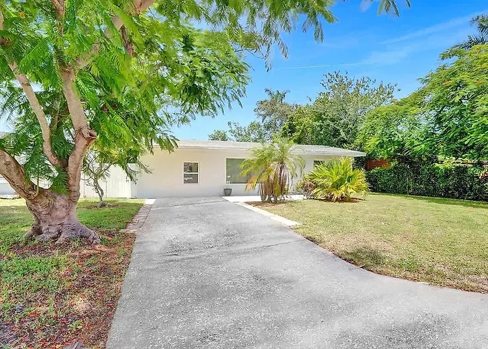 Relaxing 3Br Home Yard 10 Min To Beach