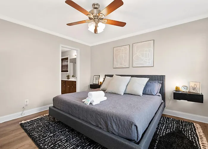 Charming Belmont Retreat - 3 Beds & Private Yard