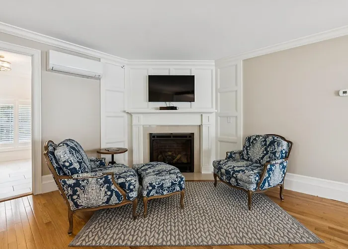 Mayville Union House
