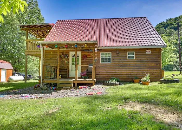 Family Cabin! Close To Greenbrier River & Snowshoe
