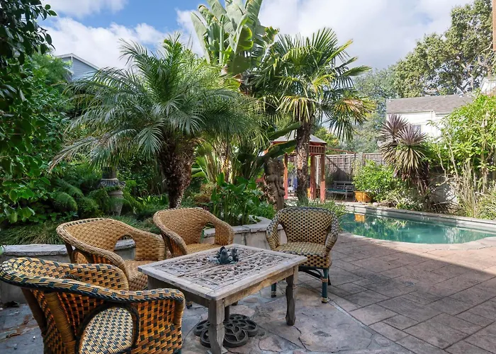 Artist Haven Meets Bali-Esque Pool And Garden