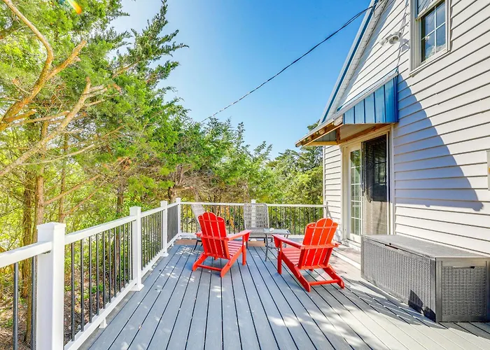 Walk To Broadkill Beach: Sleek Family Home W/ Deck
